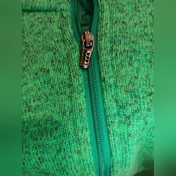 Patagonia 1/4 Zip "Better Sweater" in Beryl Green size SMALL - Picture 6 of 7